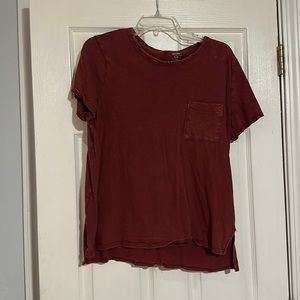 Old navy large top but fits like medium